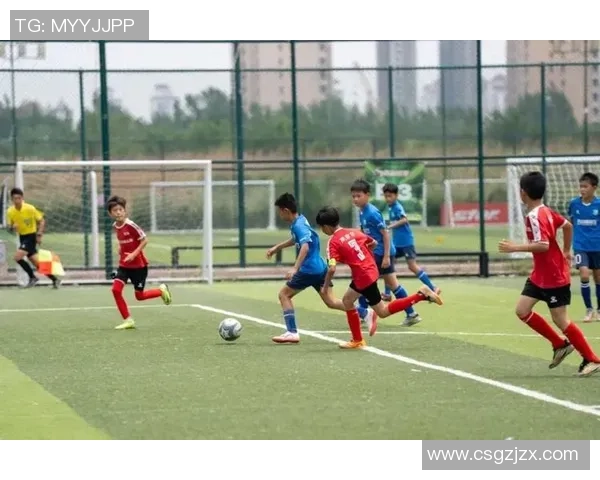 绿茵豪杰同场竞技群星闪耀谱写激情足球画卷 绿茵豪杰同场竞技群星闪耀谱写激情足球画卷