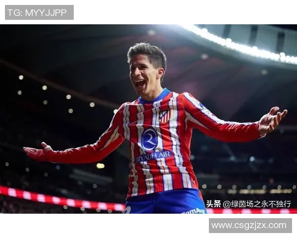 阿根廷足球天才西蒙尼：从球场英雄到战术大师的传奇历程